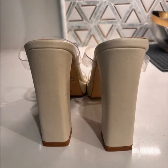 Billini Elegant Bone Clear Block Heel Sandals - Picture 6 of 9